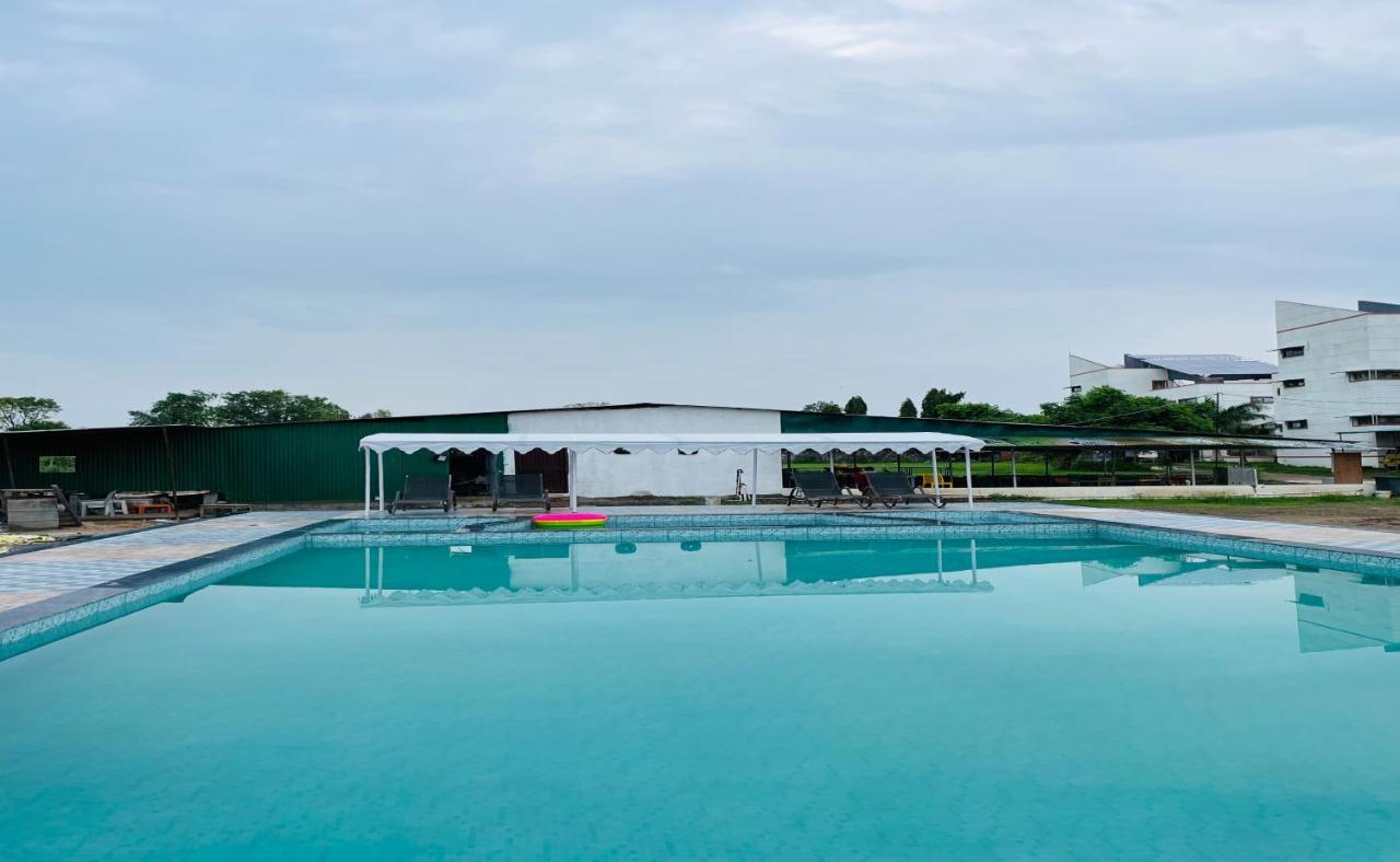 Vasant Vihar Resort Kevadia 外观 照片